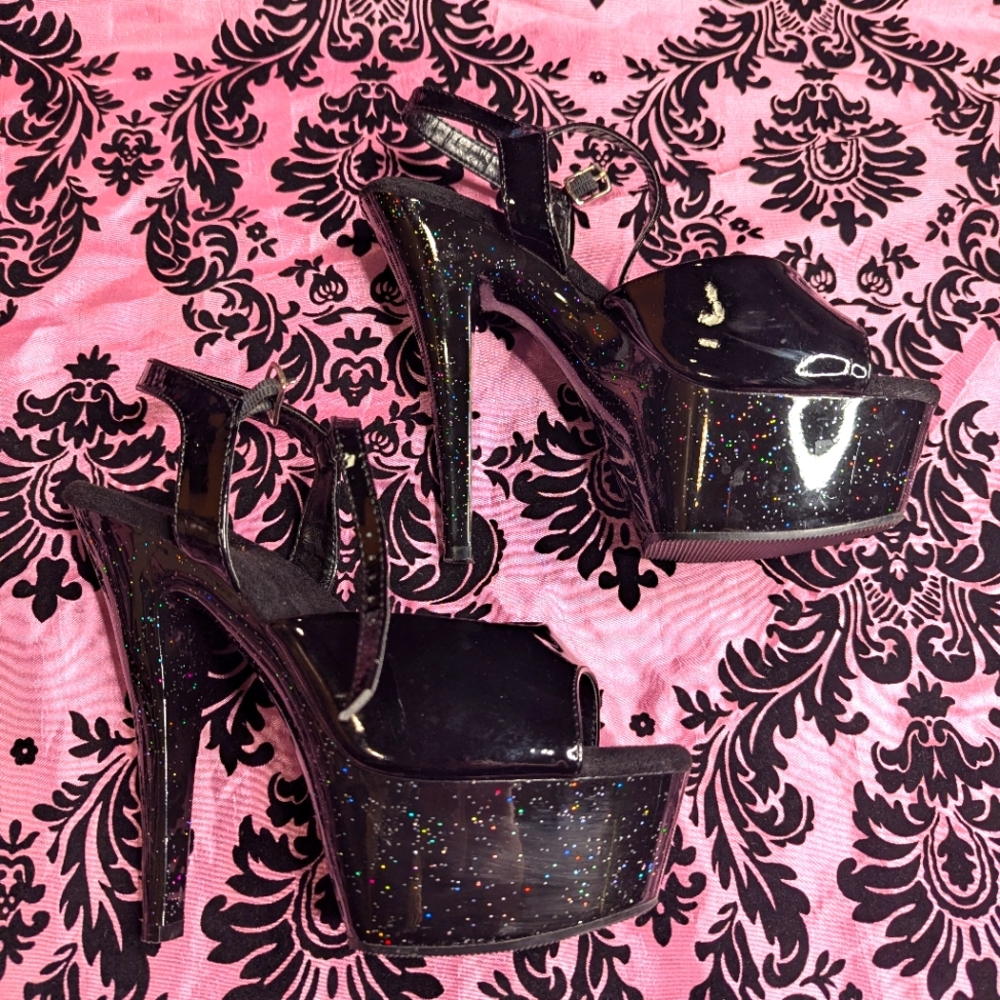 Never worn pleaser glitter platform heels